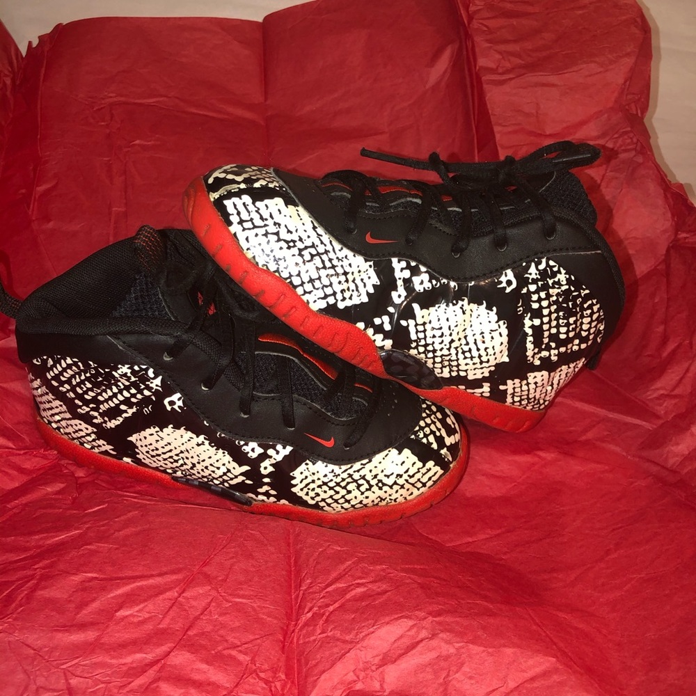 Nike Air Foamposite One Albino Snakeskin 8